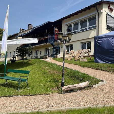 Hotel-Restaurant Berghof Johannesberg Exterior foto